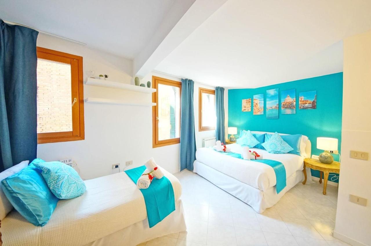 Gondola View Apartment Venice Exterior photo